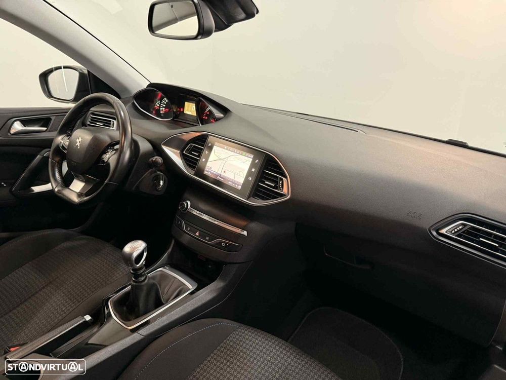 Peugeot 308 SW 1.5 BlueHDi Allure - 11