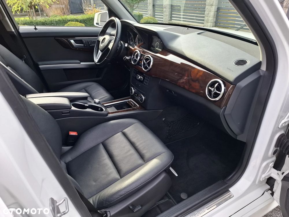 Mercedes-Benz GLK - 14