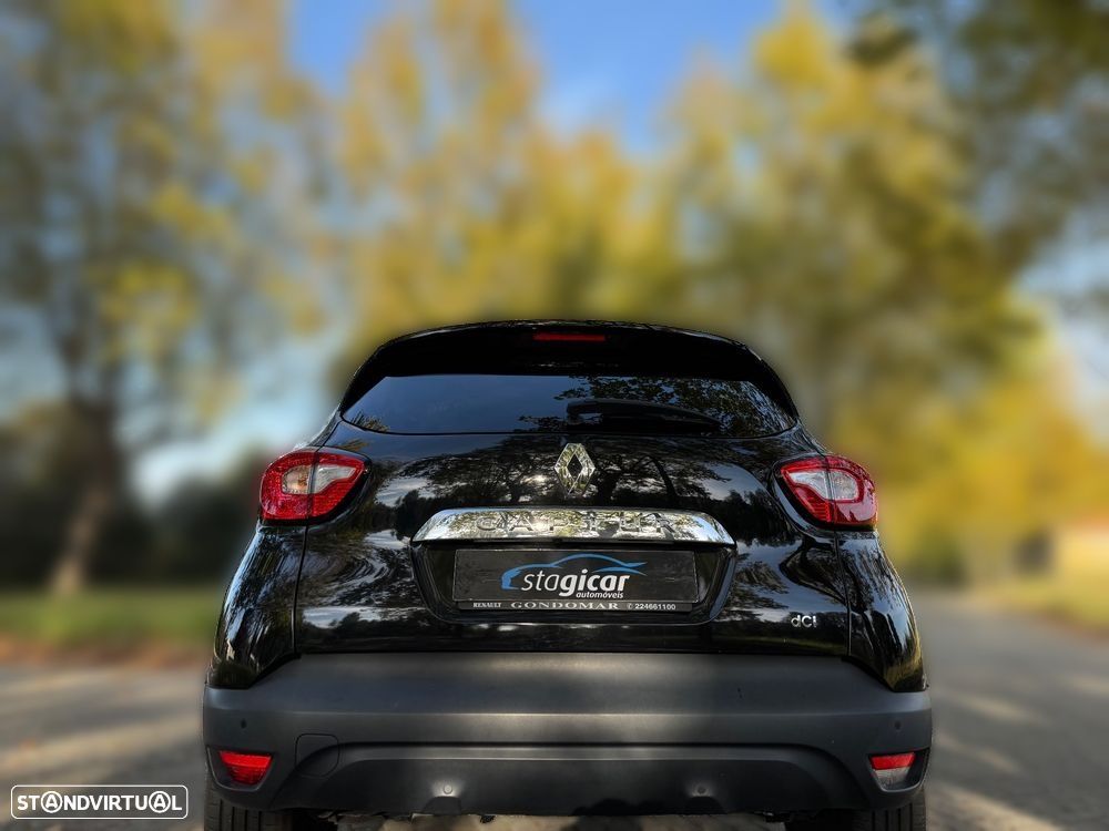 Renault Captur 1.5 dCi Exclusive XMOD - 11