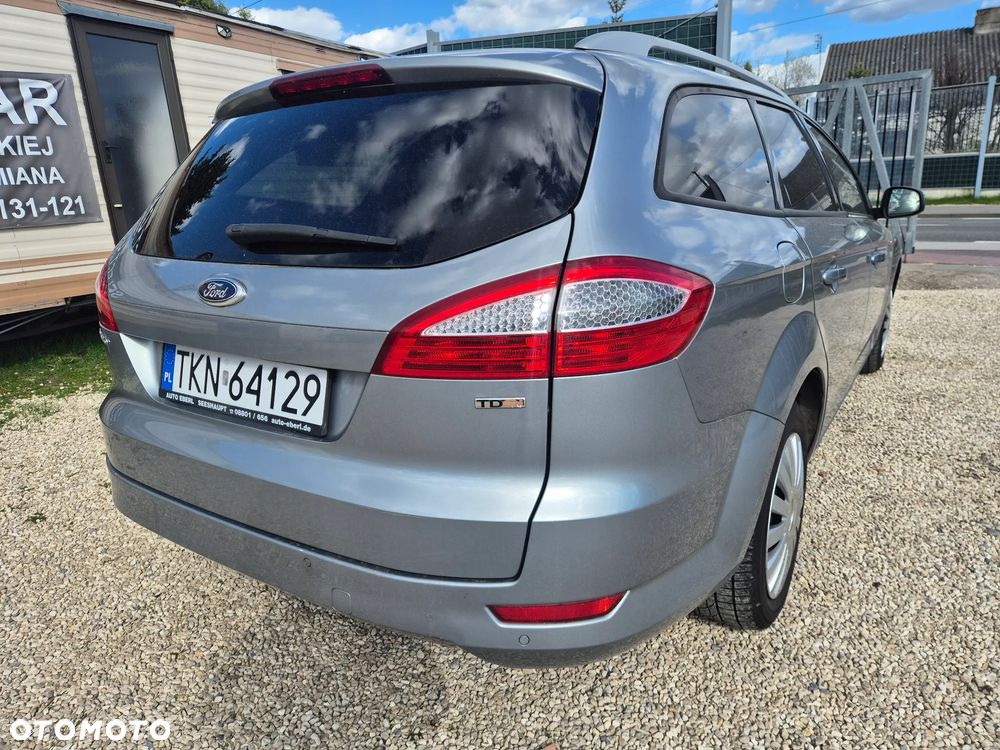 Ford Mondeo 2.0 TDCi Ambiente - 2