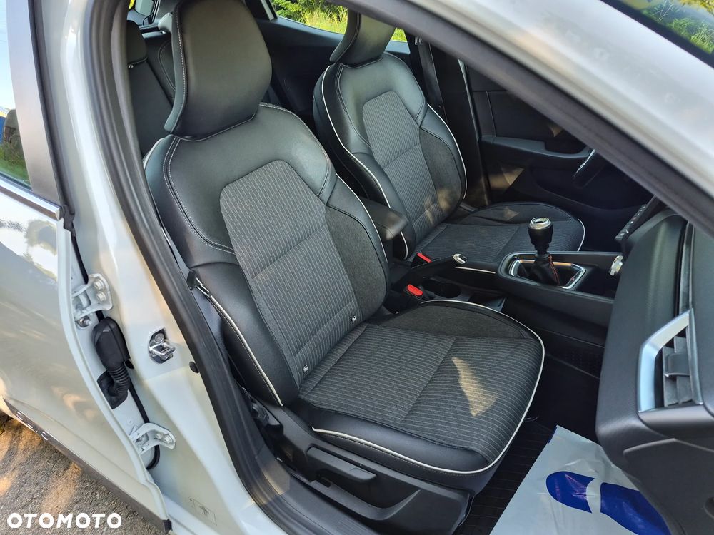 Renault Clio - 16