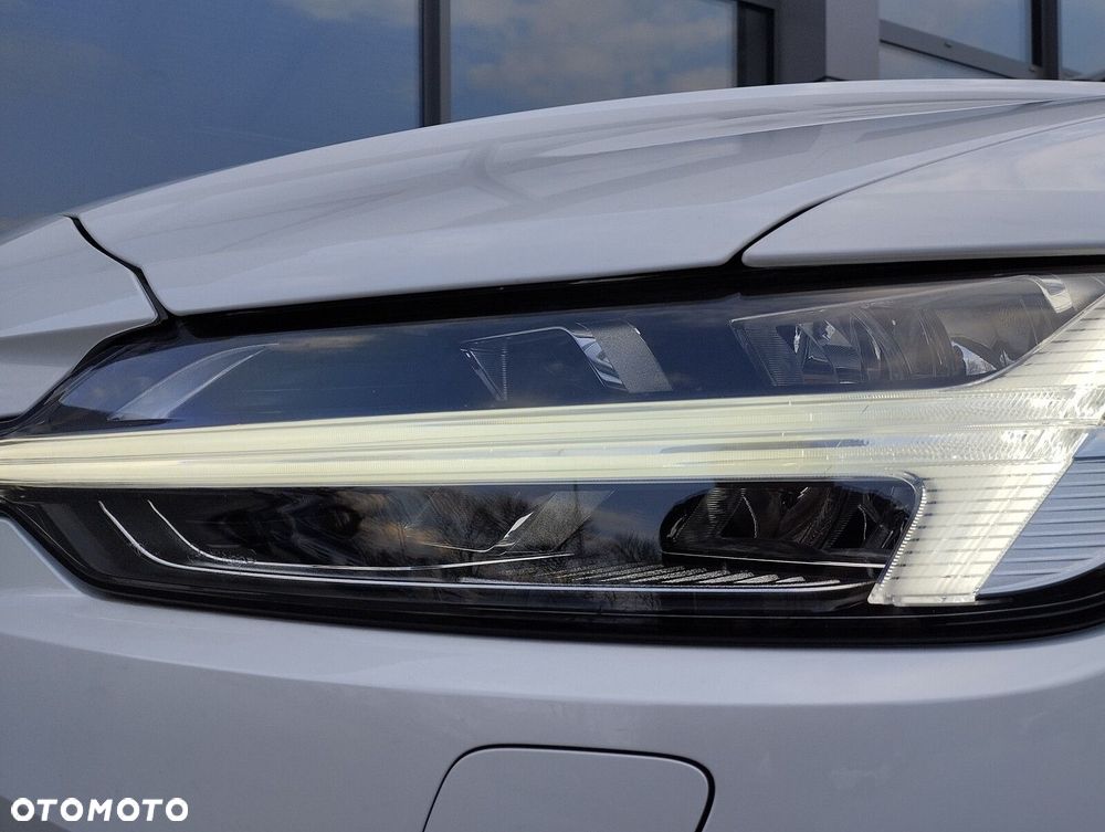 Volvo V60 Cross Country Plus B5 B AWD - 15