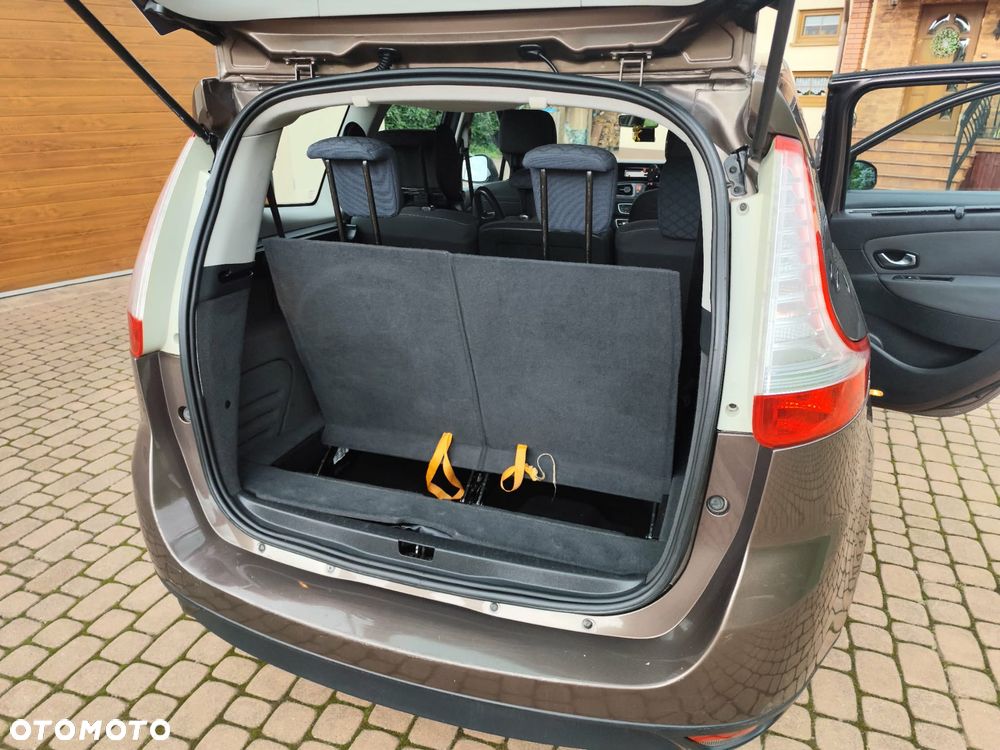 Renault Grand Scenic Gr 1.9 dCi Emotion - 9