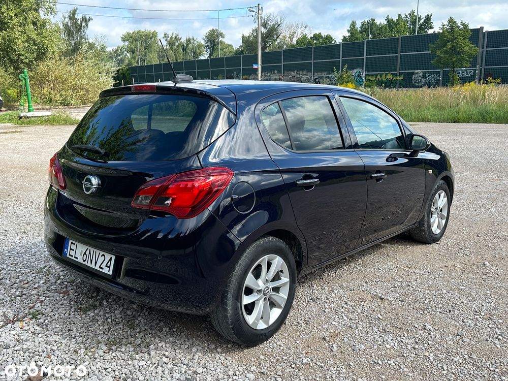 Opel Corsa 1.4 16V Automatik Cosmo - 9