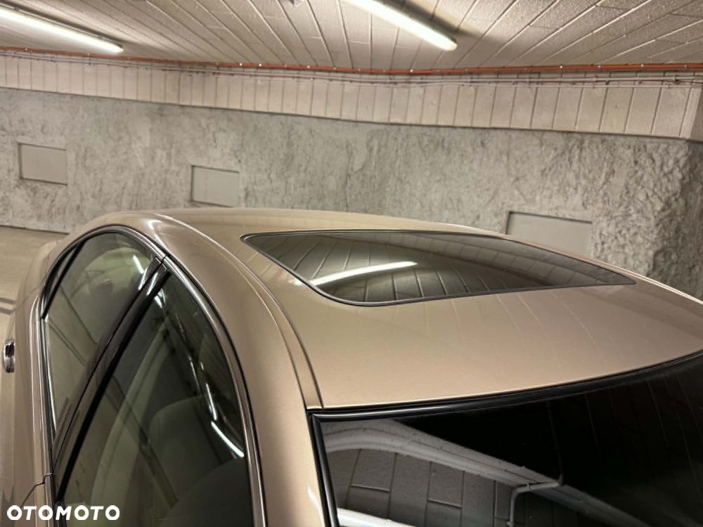 Lexus ES - 5