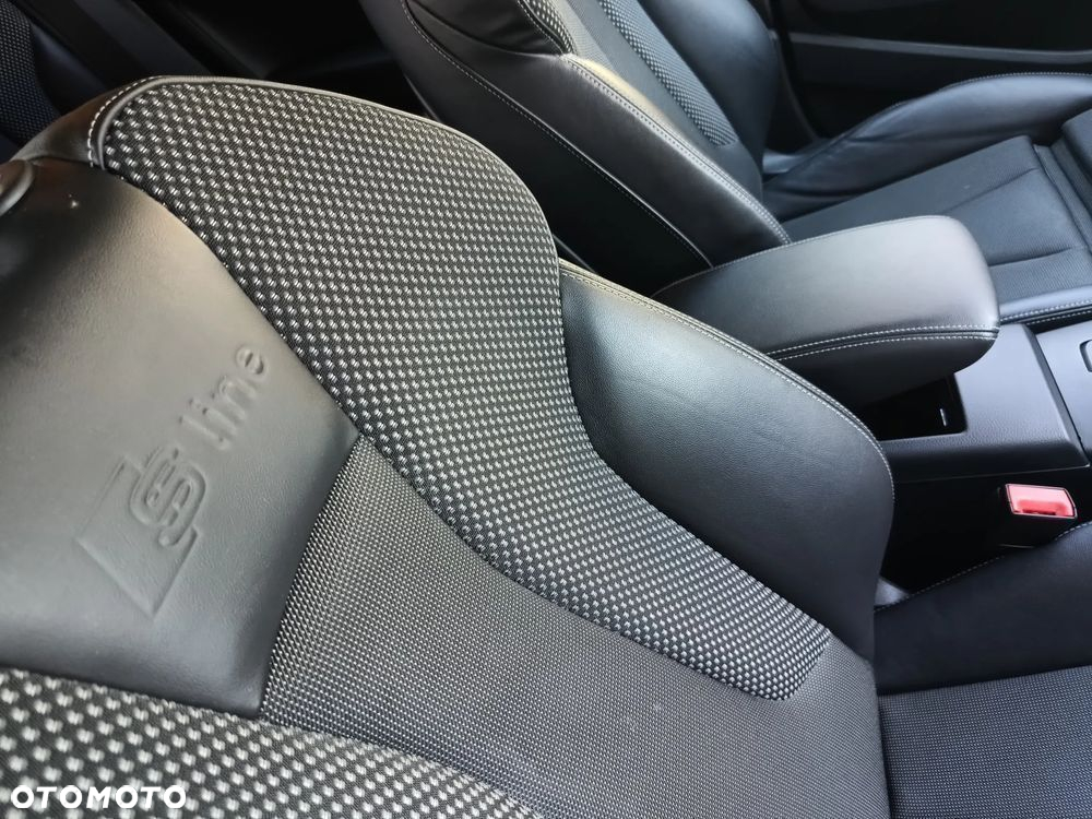 Audi A3 2.0 TDI Sportback (clean diesel) S line Sportpaket - 34