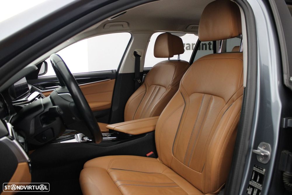 BMW 520 d Auto - 27