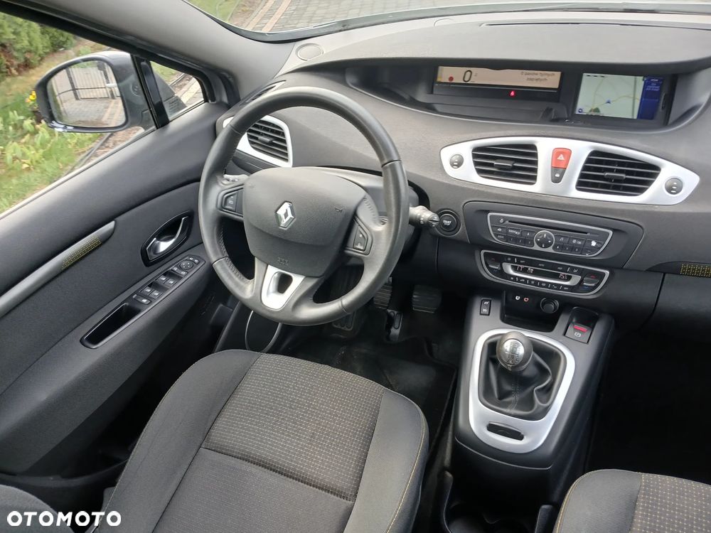 Renault Scenic TCe 130 Dynamique - 19