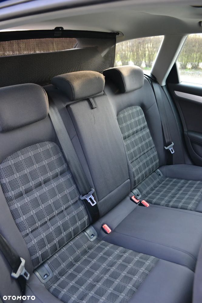 Audi A4 - 12