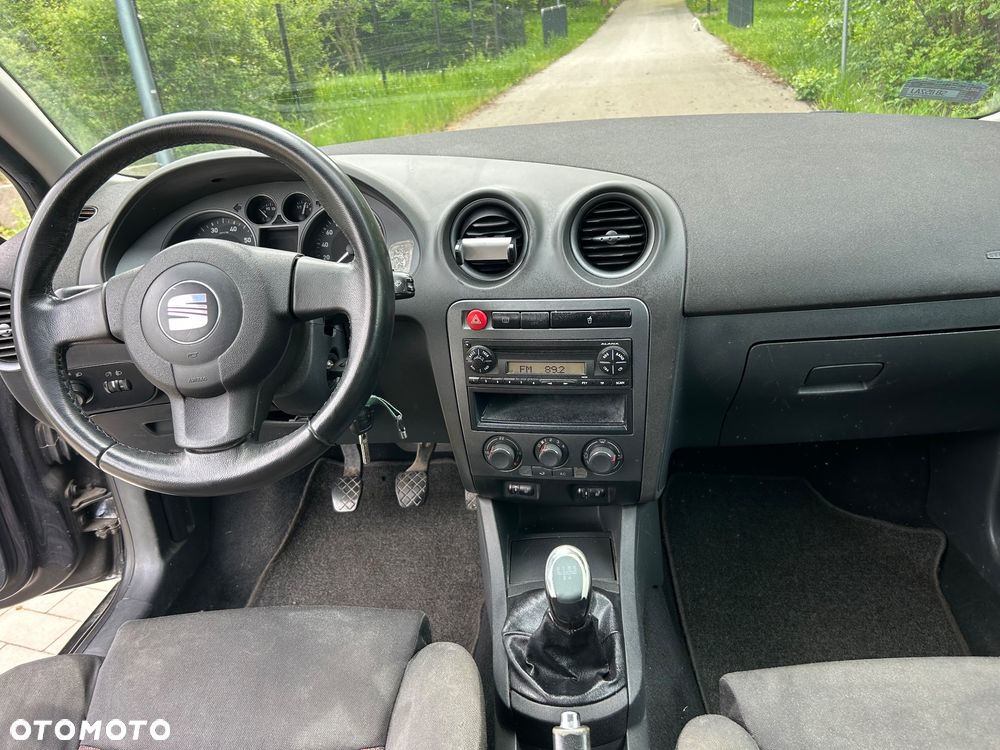 Seat Ibiza 1.4 16V Sport Edition - 7