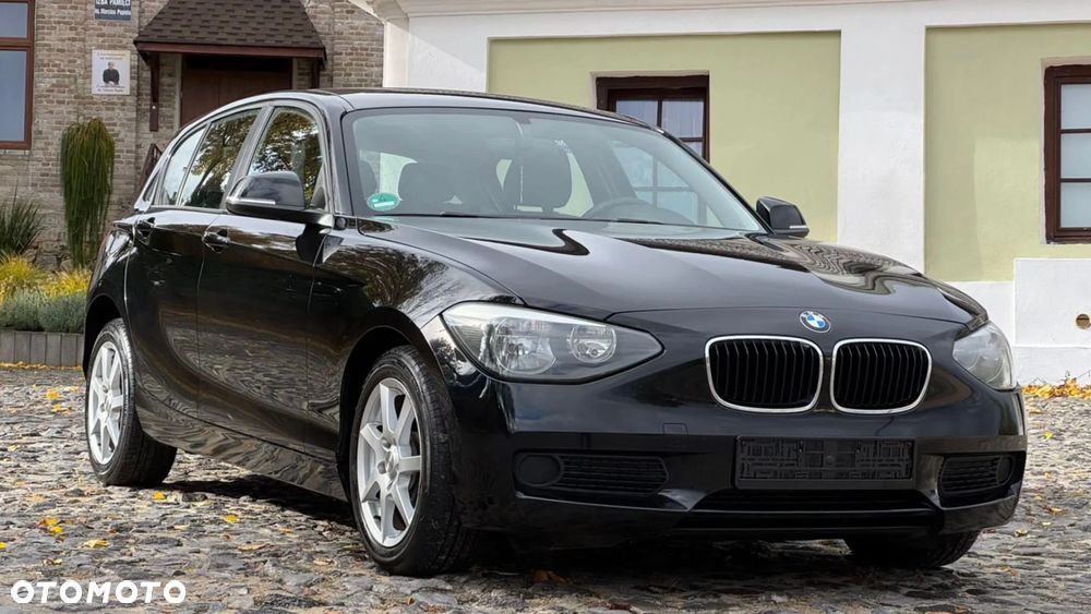 BMW Seria 1 114i - 31