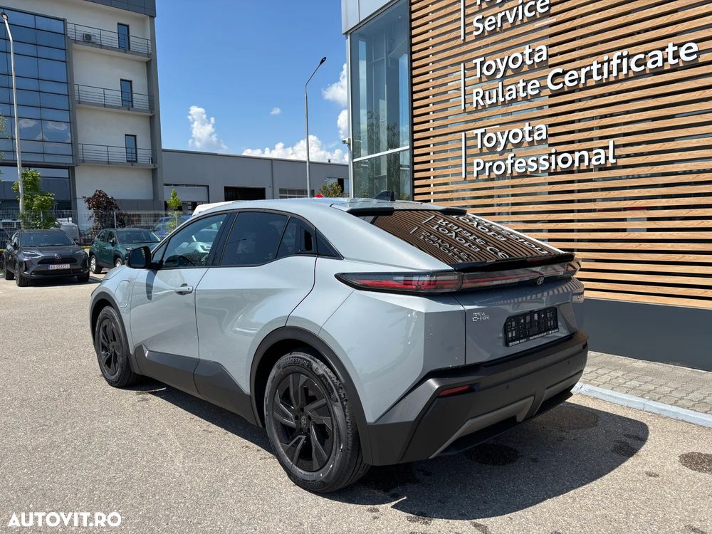 Toyota C-HR 72 kWh Dynamic Long Range - 4