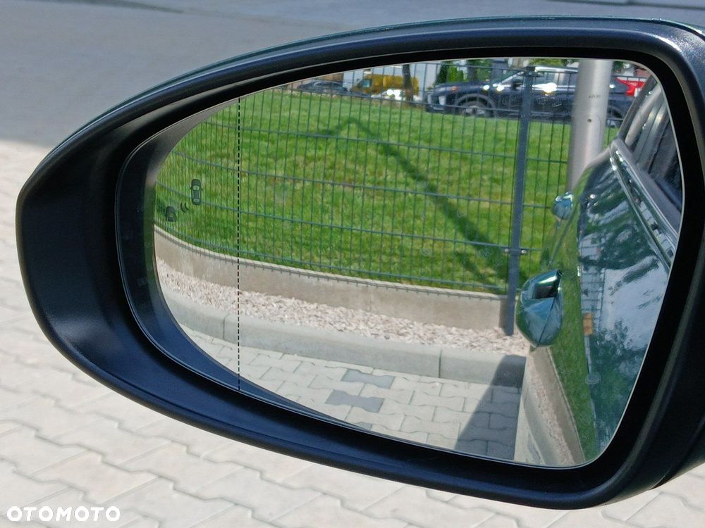 Kia Ceed - 16
