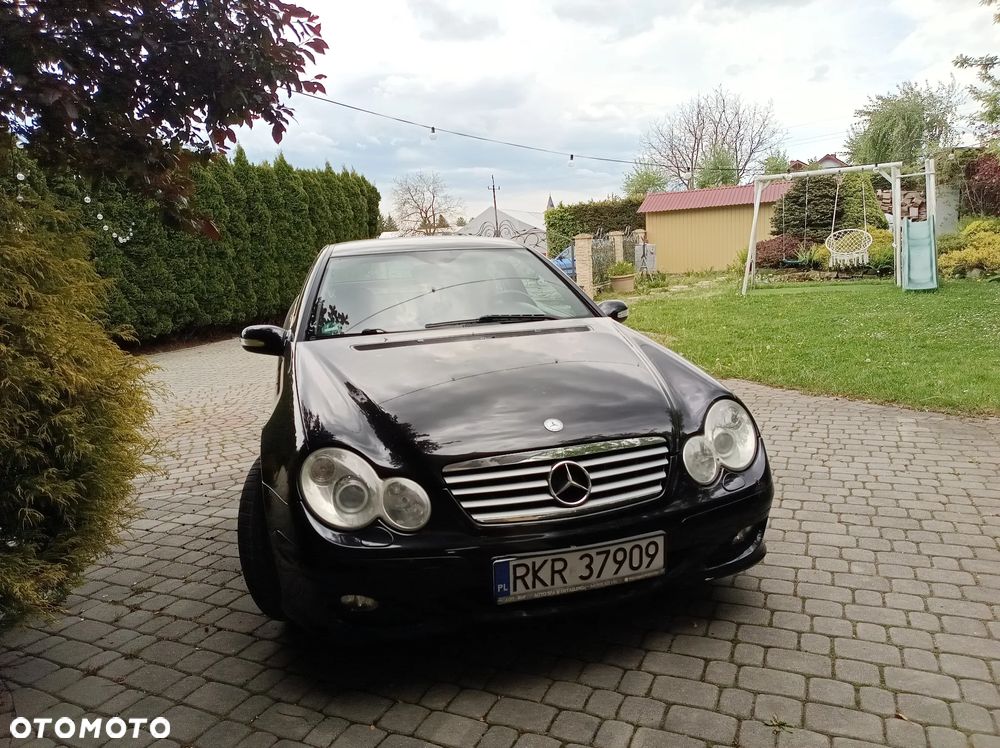 Mercedes-Benz Klasa C 200 Kompressor Sportcoupe - 6
