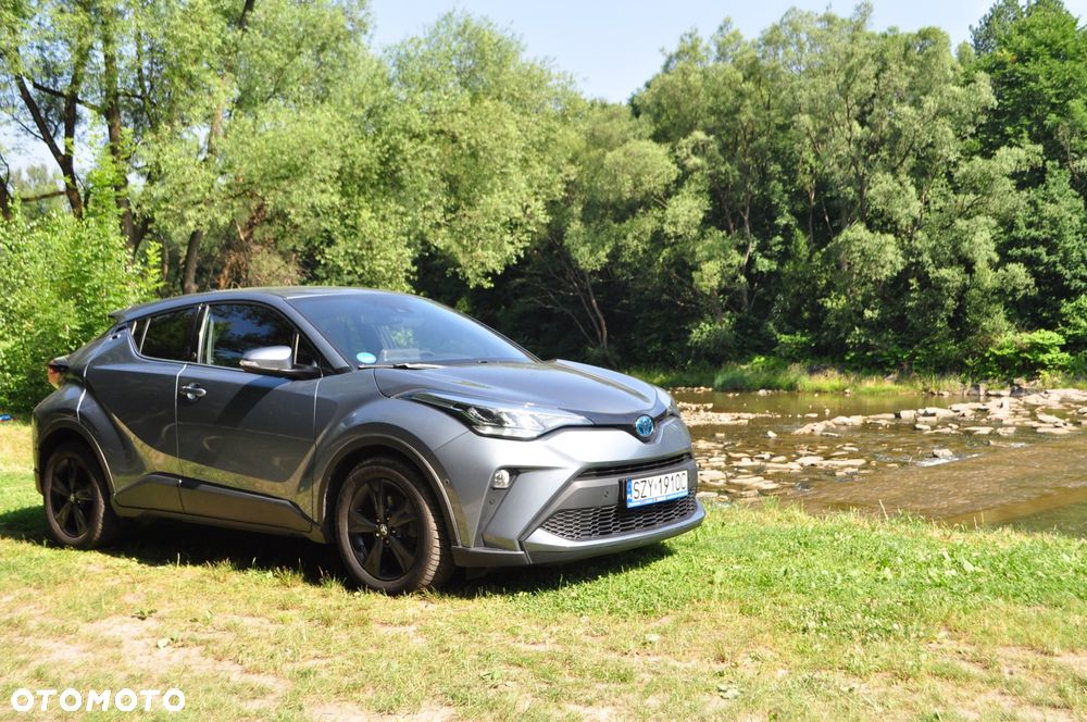 Toyota C-HR - 16