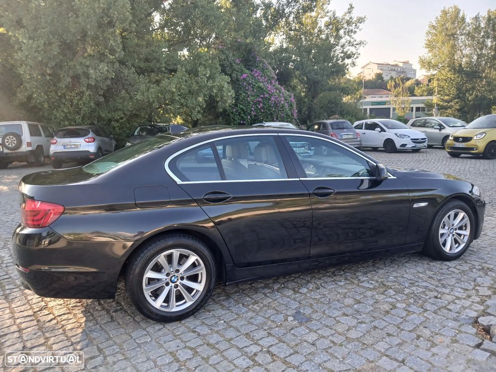 BMW 525 d xDrive Exclusive Auto - 29