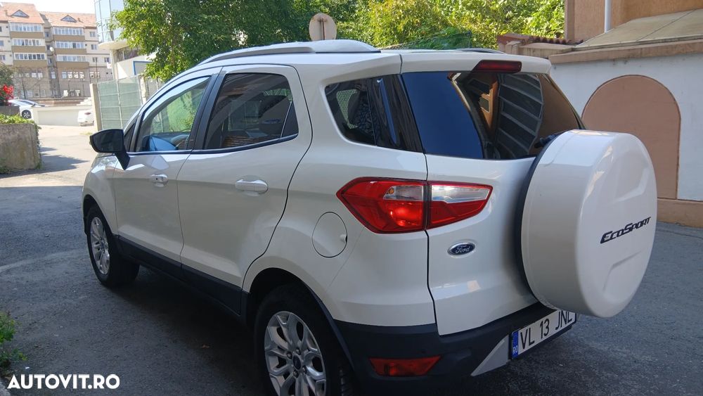 Ford EcoSport - 4