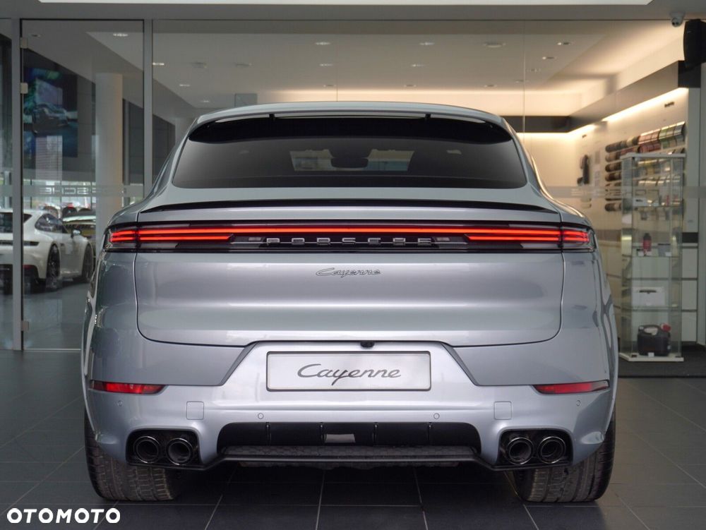 Porsche Cayenne E-Hybrid PHEV Black Edition - 17