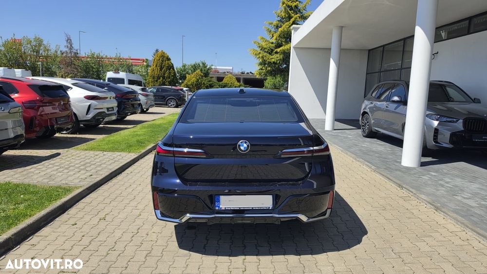BMW Seria 7 740d xDrive MHEV - 5