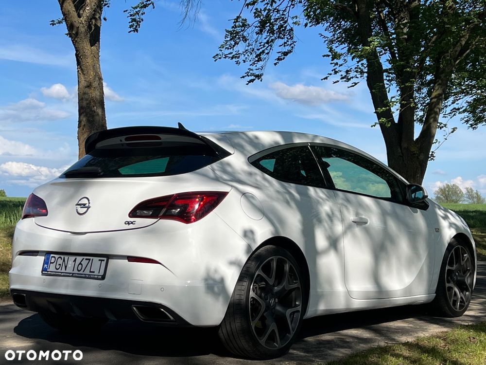 Opel Astra OPC - 11