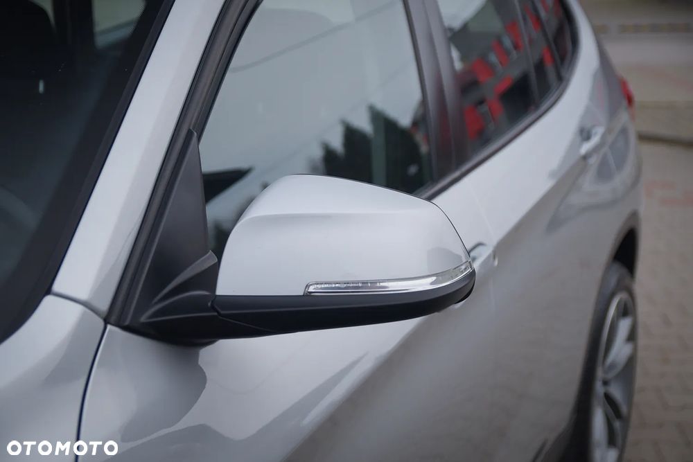 BMW X1 sDrive20d Sport Line - 26