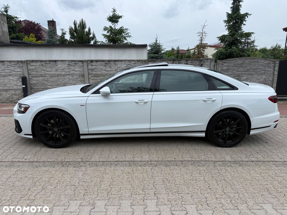 Audi A8 - 5