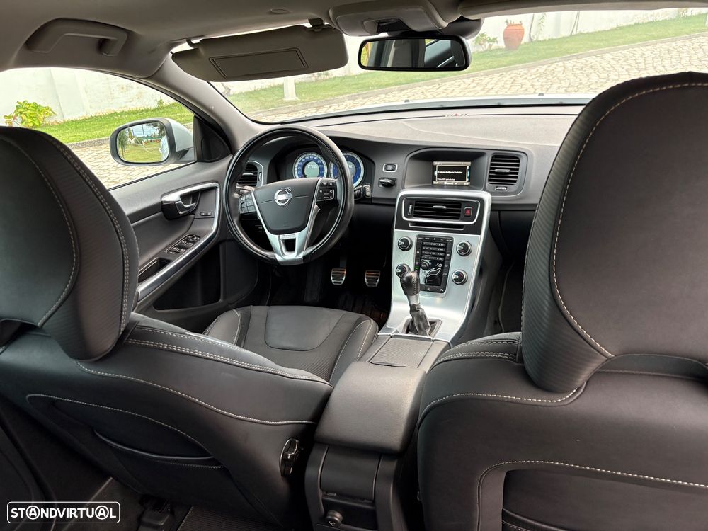 Volvo V60 1.6 D2 Drive R-Design Start/Stop - 6