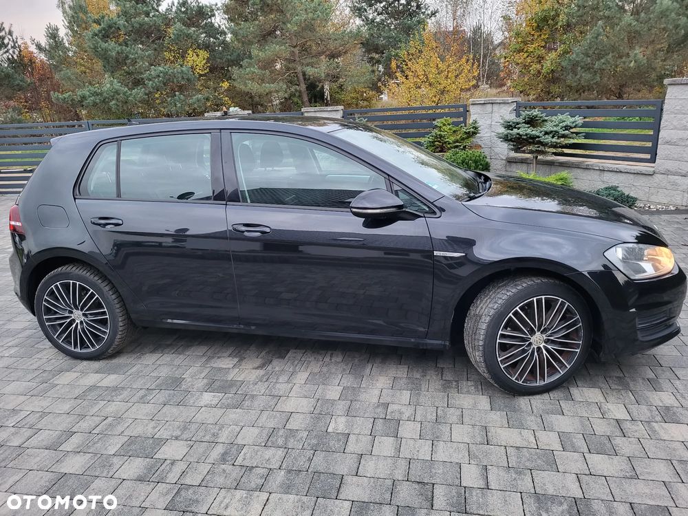 Volkswagen Golf 1.2 TSI BlueMotion Technology Cup - 4