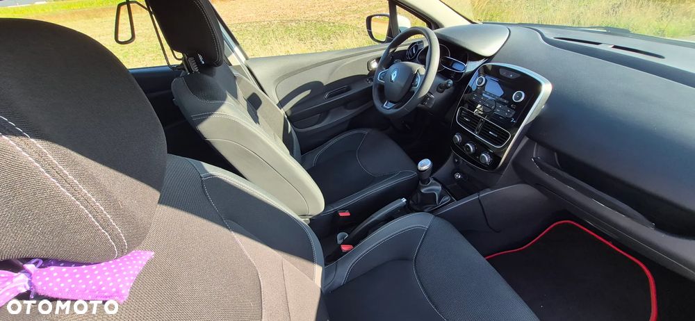 Renault Clio TCe 90 Limited - 15