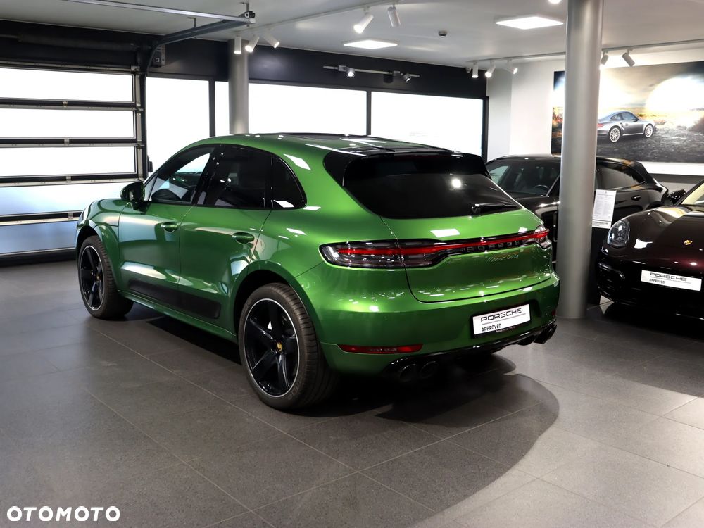 Porsche Macan Turbo - 3