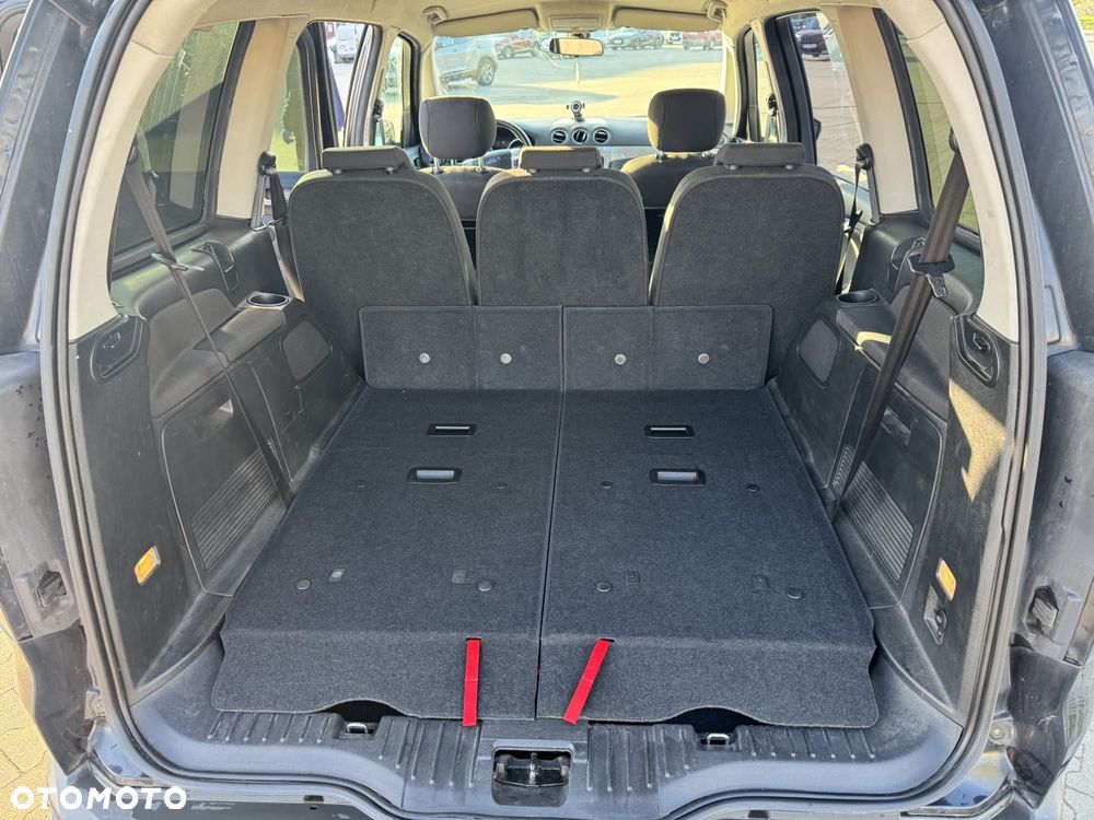 Ford Galaxy 2.0 TDCi Trend - 11