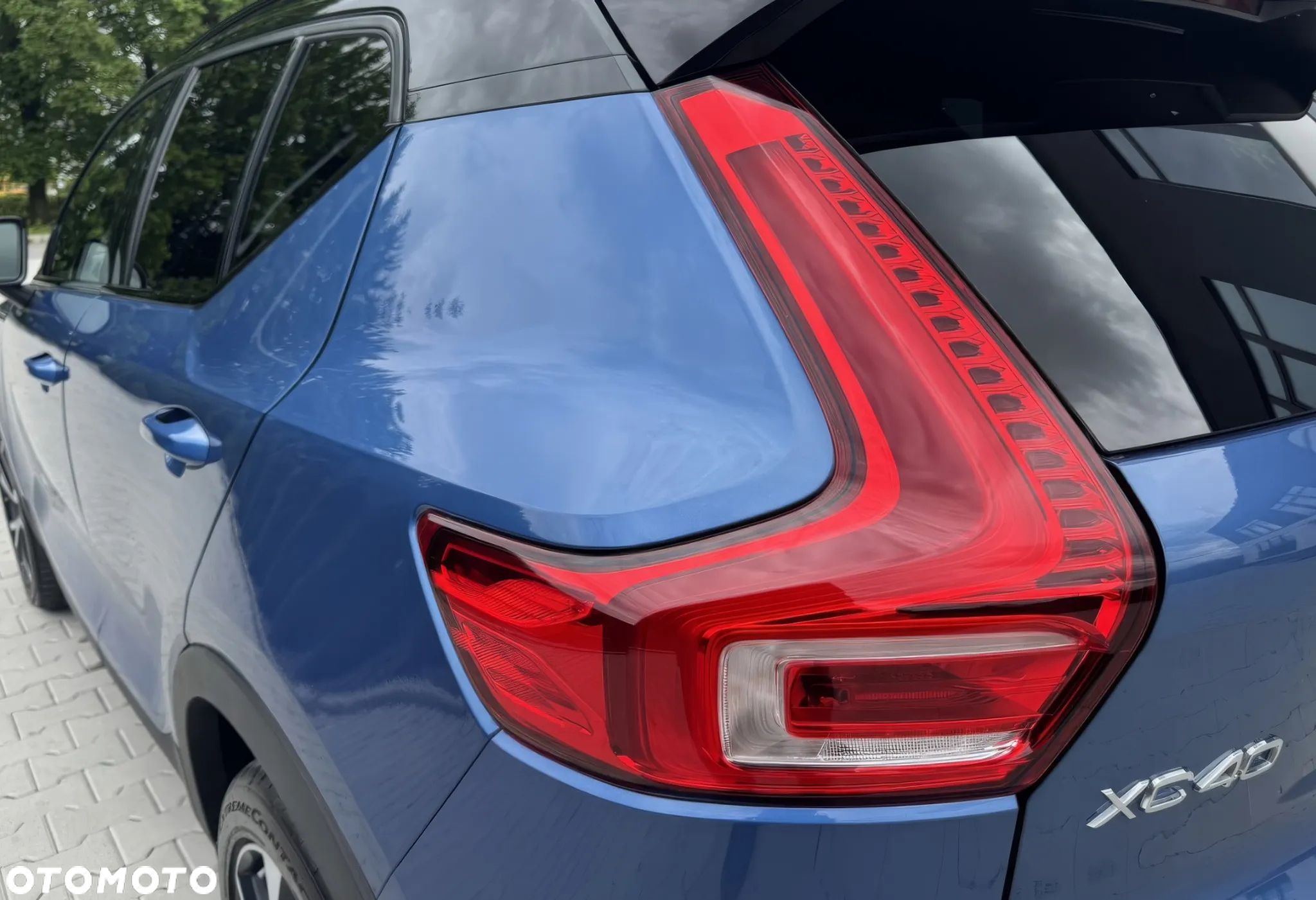 Volvo XC 40 T5 AWD R-Design - 8