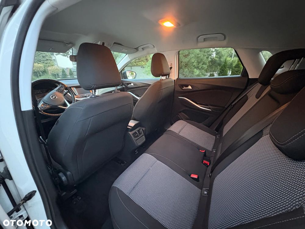 Opel Grandland X 1.2 T GPF Edition S&S - 24