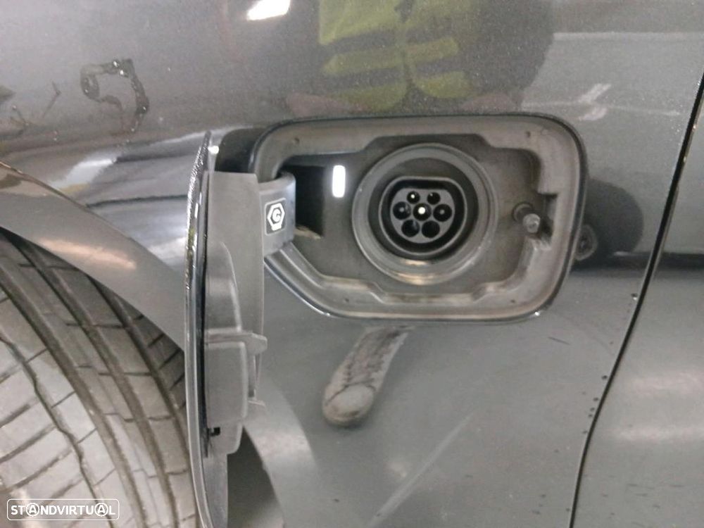 BMW 320 e Corporate Edition Auto - 9