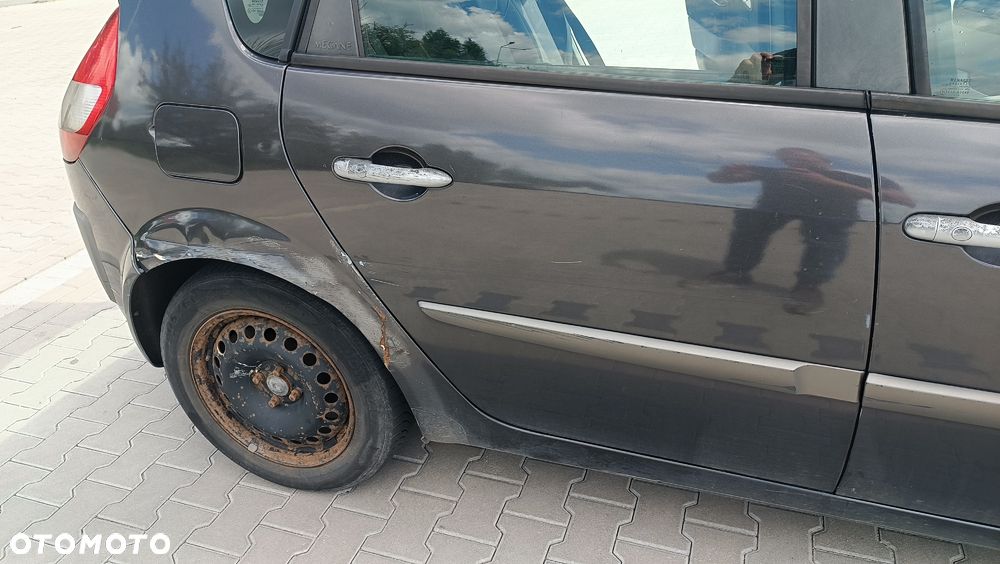 Renault Scenic - 7