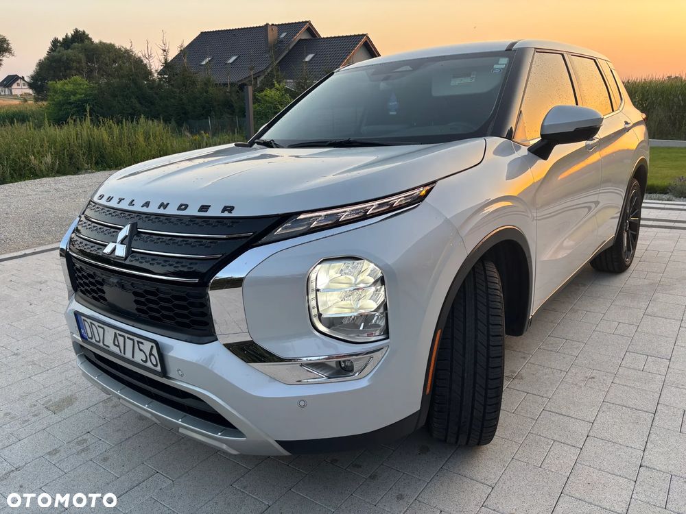 Mitsubishi Outlander - 5