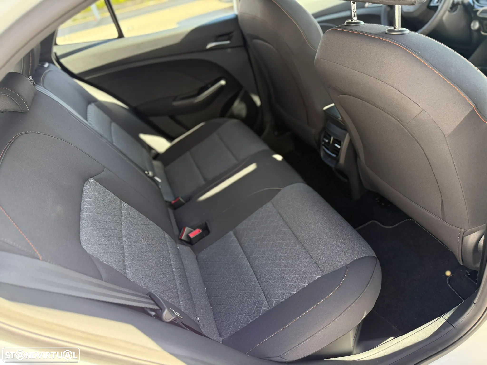 MG MG3 1.5 L Hybrid+ Comfort - 32