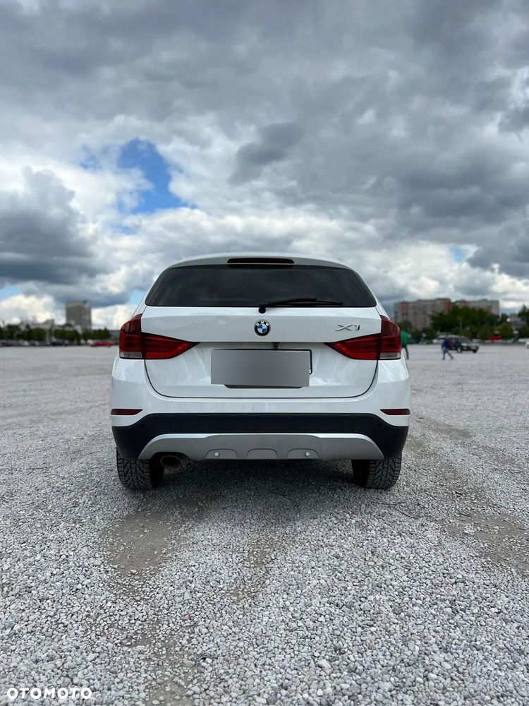BMW X1 xDrive18d - 5
