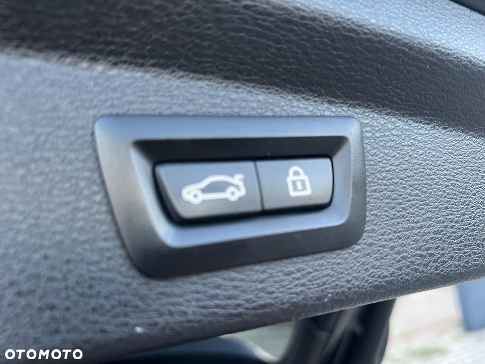 BMW X2 sDrive18d M Sport X sport - 21