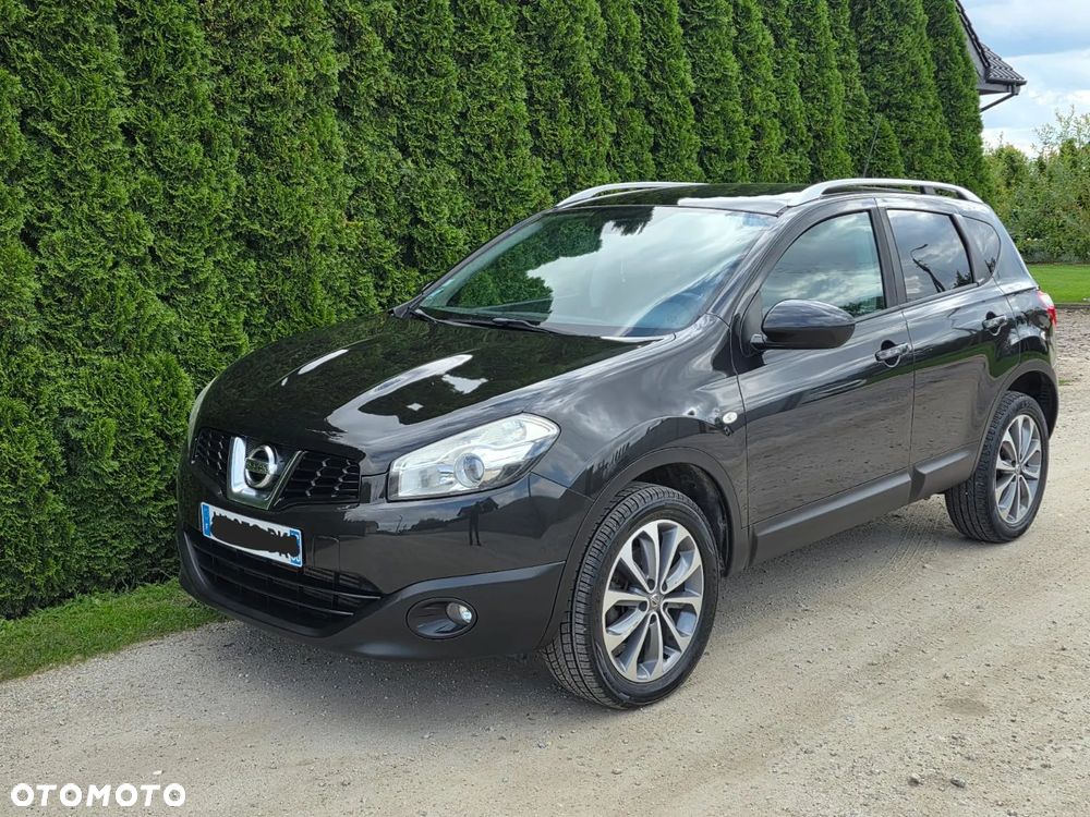 Nissan Qashqai - 1