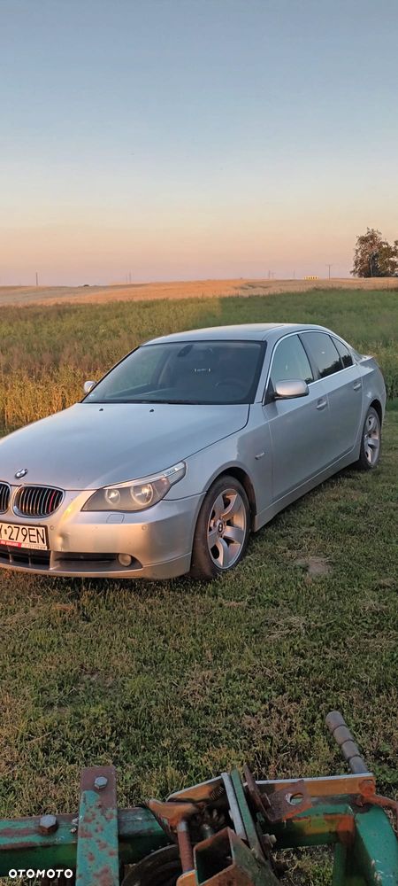 BMW Seria 5 520i - 1