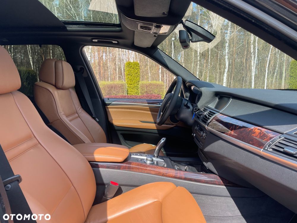 BMW X5 xDrive35d - 29