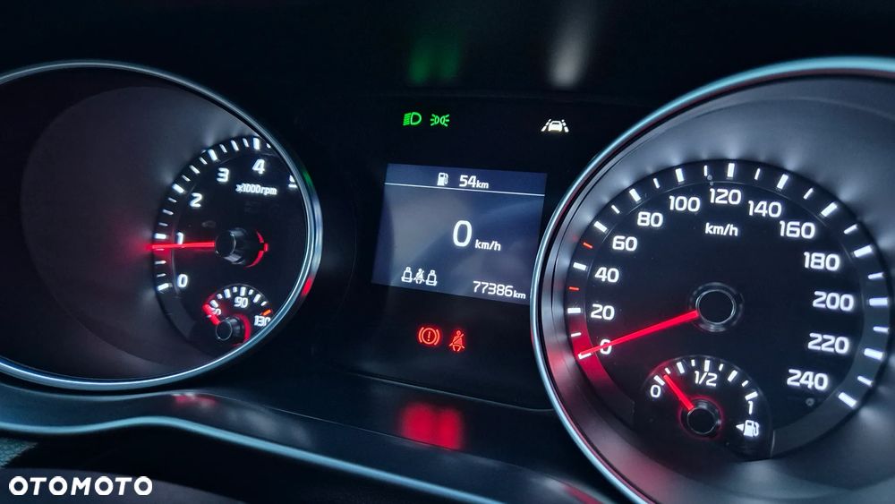 Kia XCeed 1.5 T-GDI M - 23