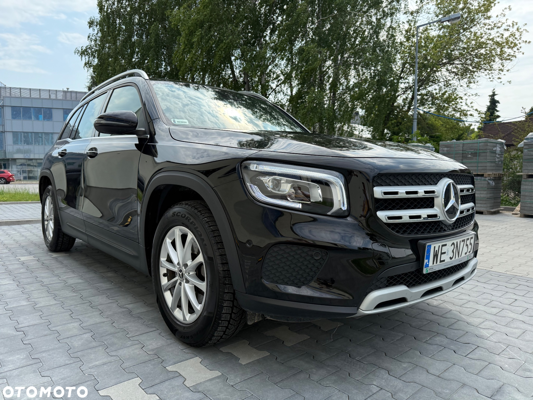 Mercedes-Benz GLB 200 7G-DCT - 2