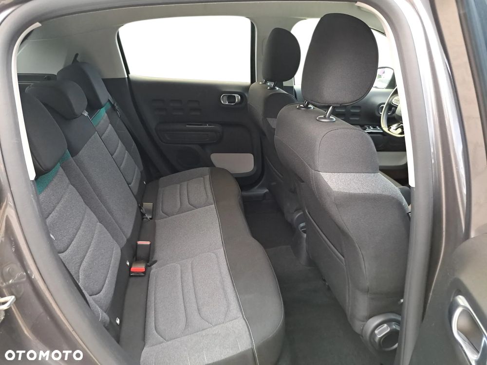 Citroën C3 1.2 PureTech Shine - 23