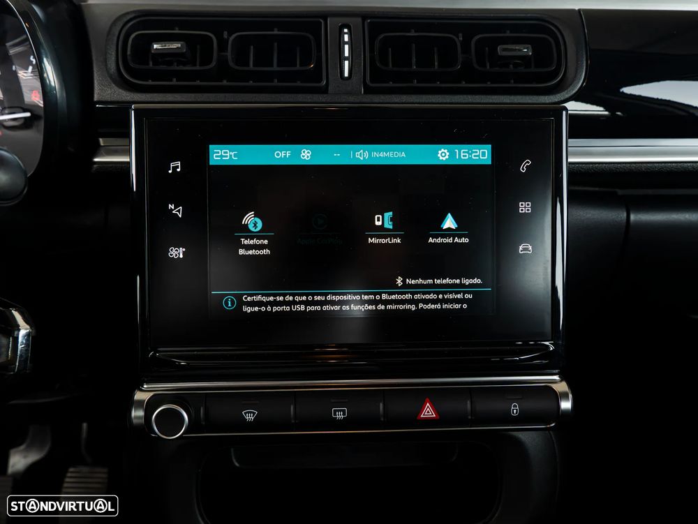 Citroën C3 1.2 PureTech Shine - 26