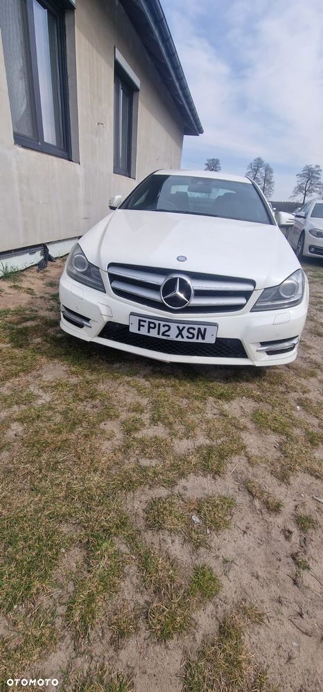 Mercedes-Benz Klasa C 220 CDI DPF (BlueEFFICIENCY) 7G-TRONIC - 5