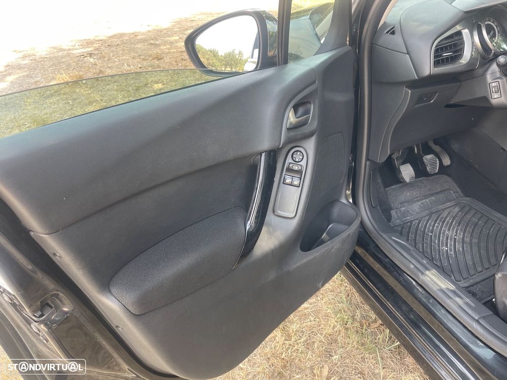 Citroën C3 1.2 VTi Seduction - 28