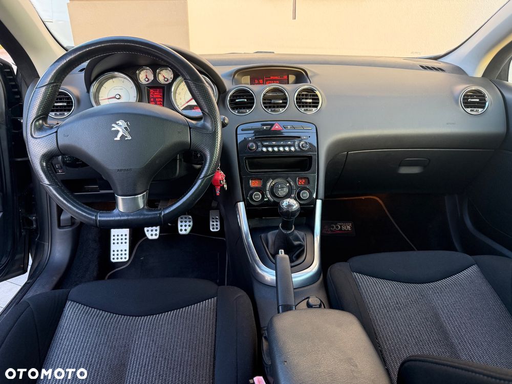 Peugeot 308 CC - 13