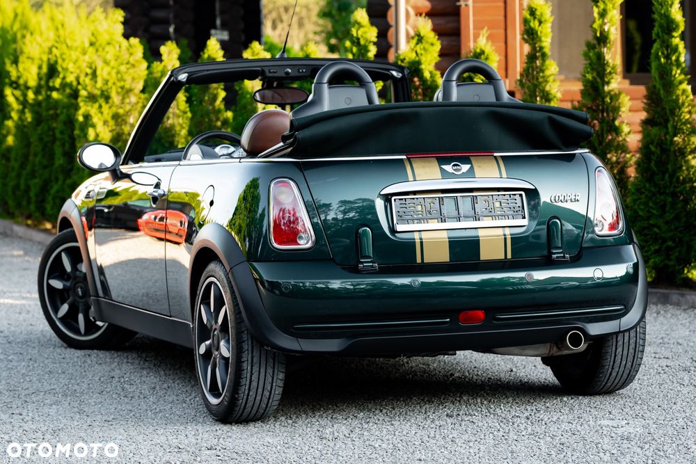 MINI Cooper Sidewalk - 14